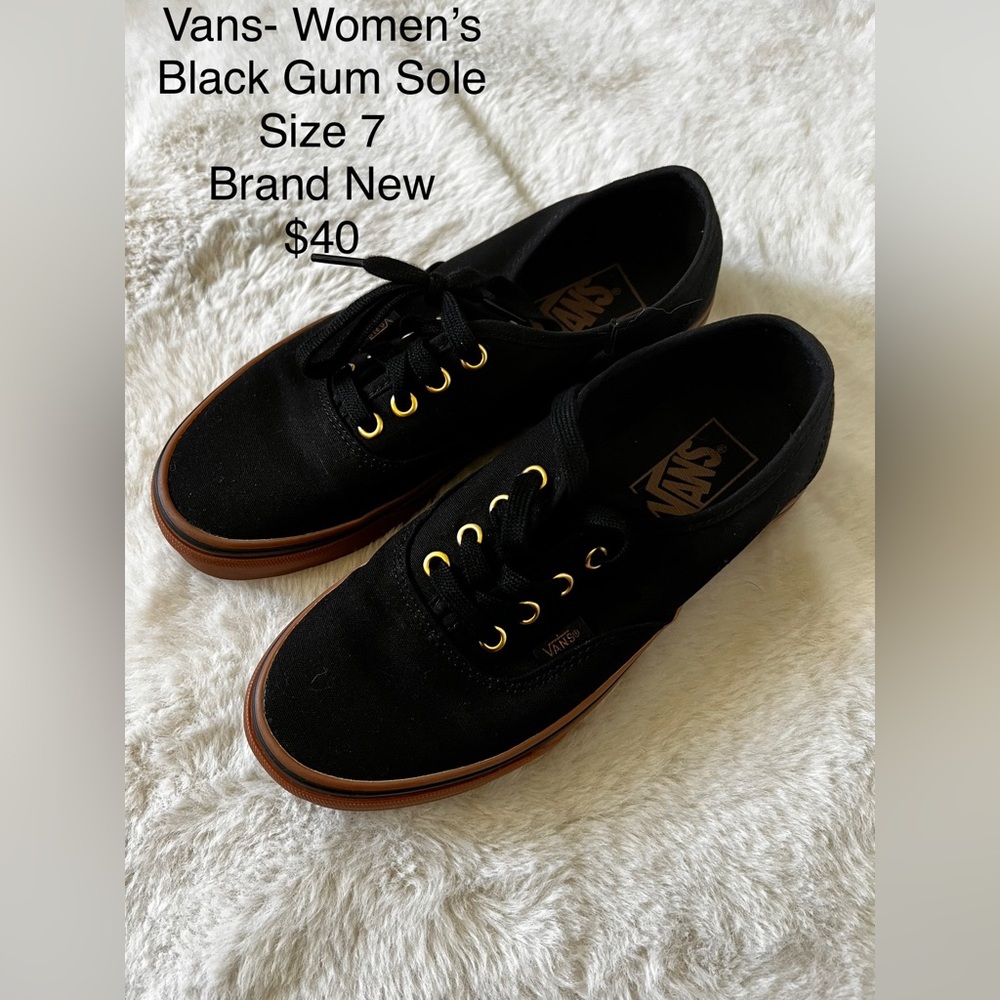 Vans - Womens Black Gum Sole